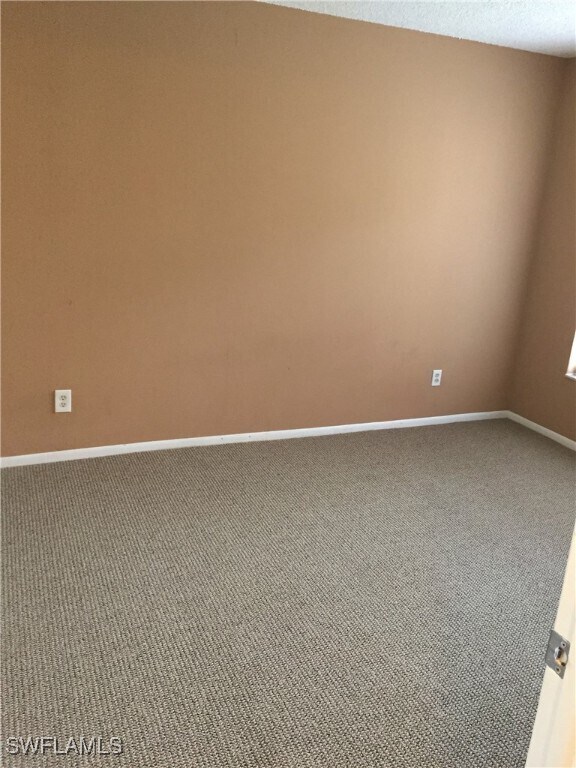 Building Photo - 108 Santa Clara Dr