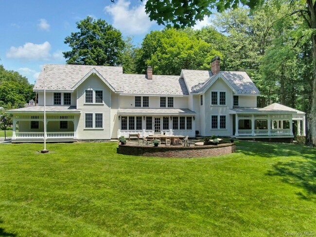 Building Photo - 314 Haverstraw Rd