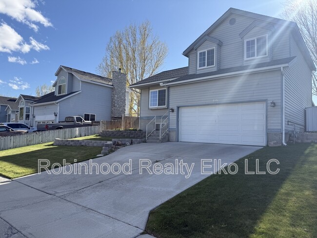 Building Photo - 2331 Virginia Way