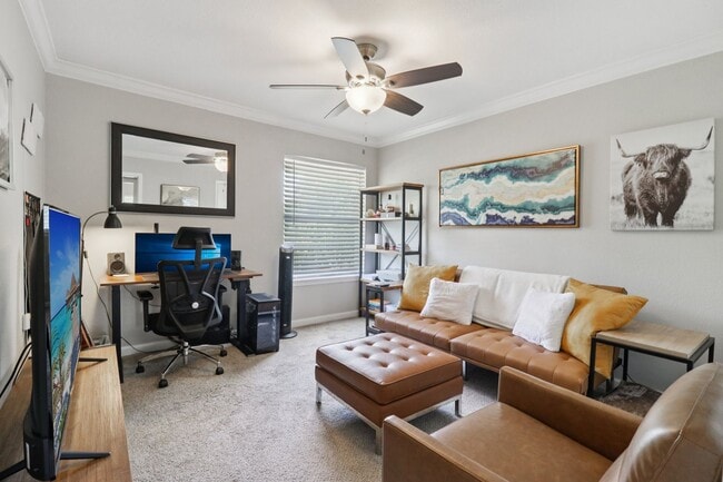 Building Photo - Beautifully Renovated Home with a Large Yard