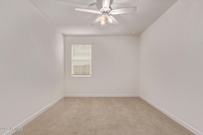Building Photo - 17768 W Onyx Ave