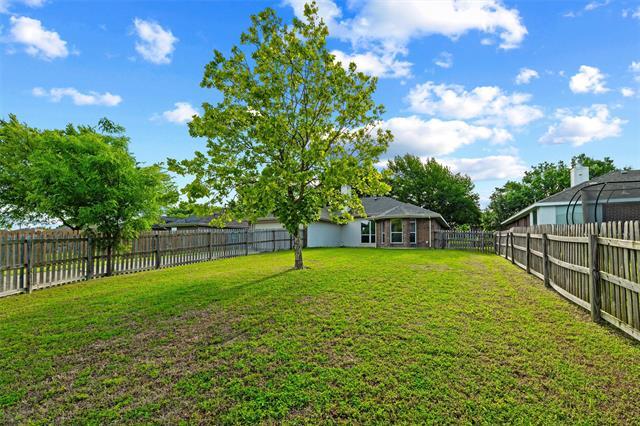 Building Photo - 1720 Avonlea Dr