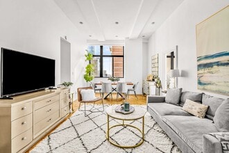 Building Photo - 310 E 46th St