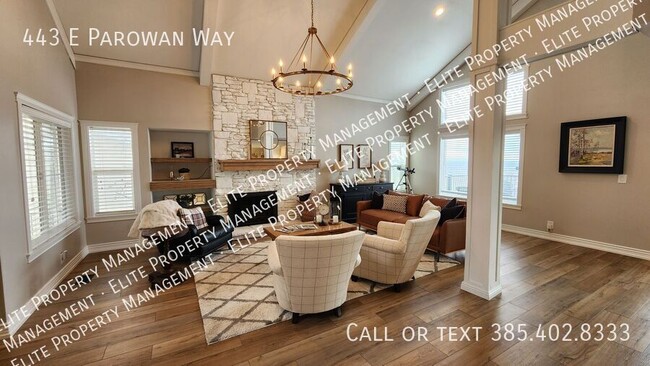 Building Photo - 443 E Parowan Way