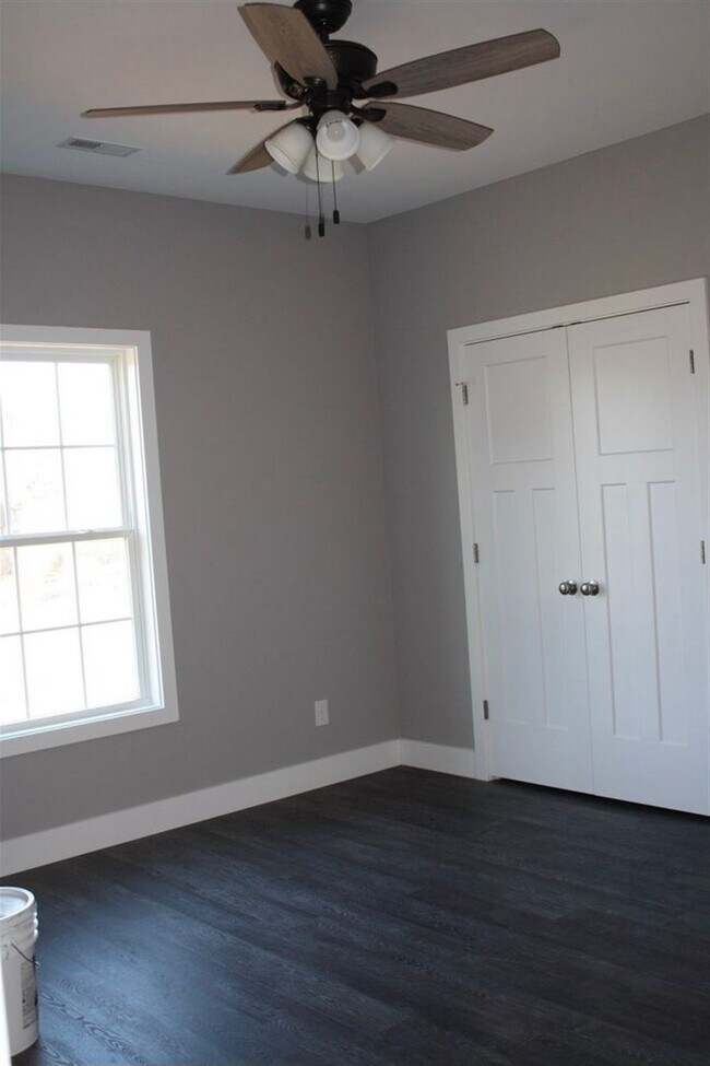 Building Photo - 119 McClendon Hills Ln