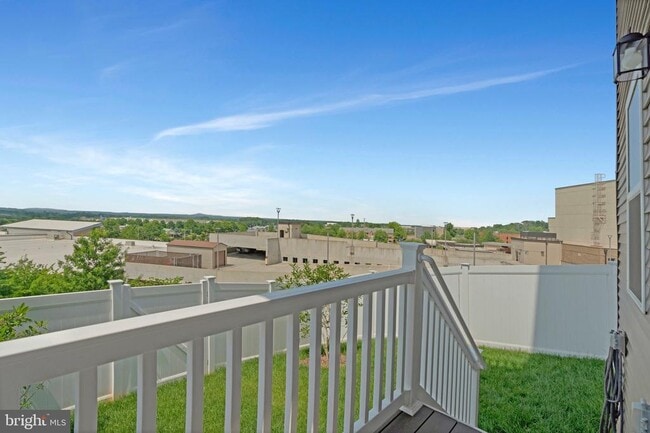 Building Photo - 46366 Mount Kellogg Ter