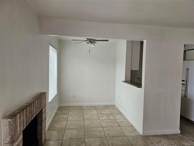 Building Photo - 12627 Ashford Meadow Dr