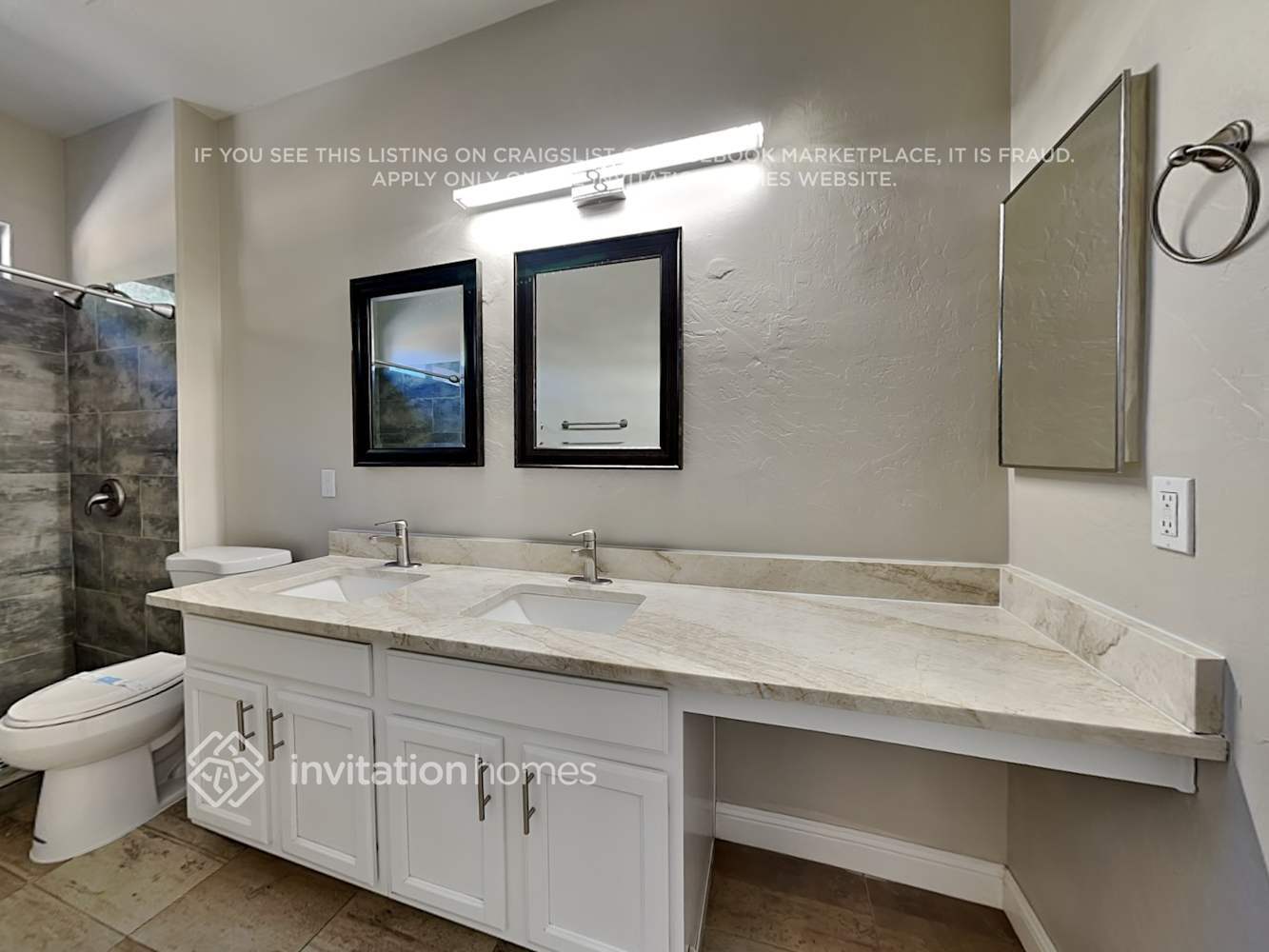 Building Photo - 686 E Colt Ct