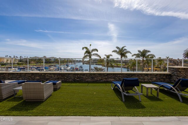Building Photo - 4012 Tradewinds Dr