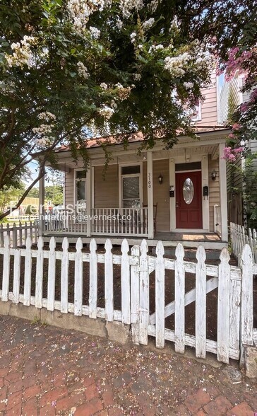 Building Photo - 3100 E Marshall St