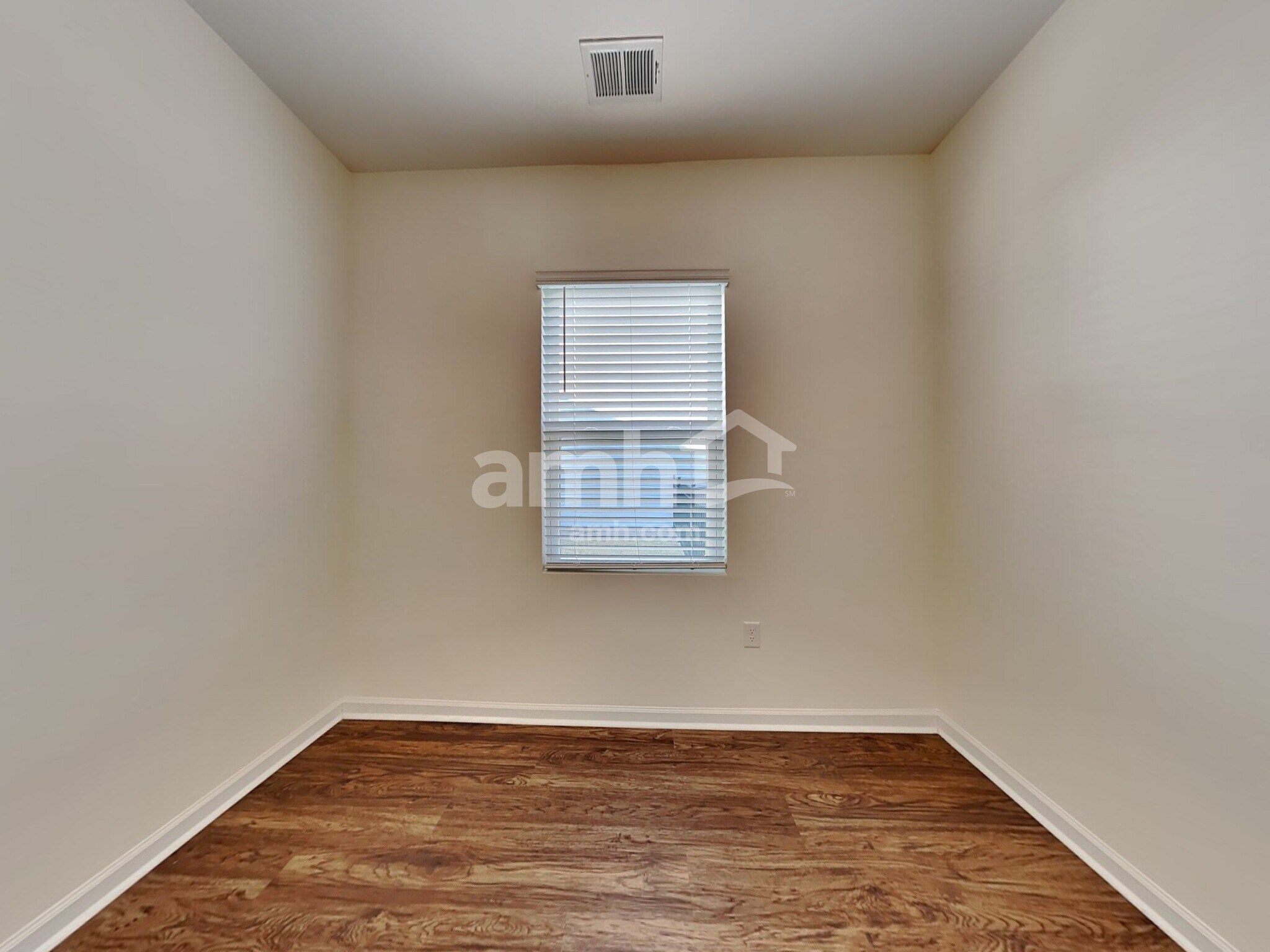 Building Photo - 116 Orion Way