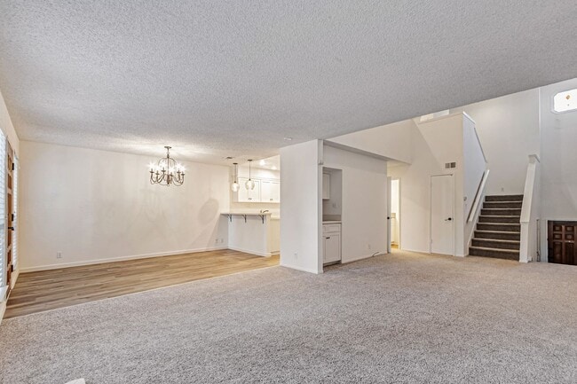 Building Photo - Elegant 3-Bedroom Home with Modern Upgrade...