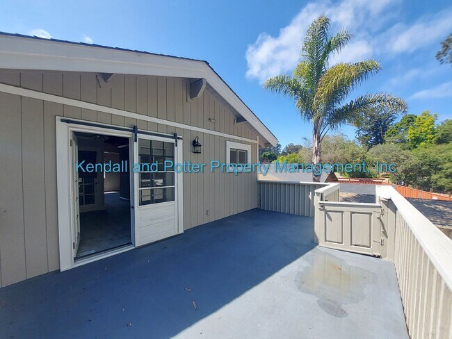 Building Photo - 5737 Soquel Dr
