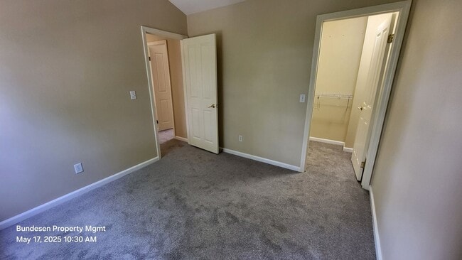 Building Photo - 2012 Chetwood Dr