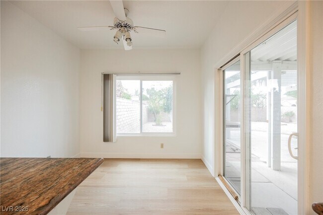 Building Photo - 7829 Ben Hogan Dr