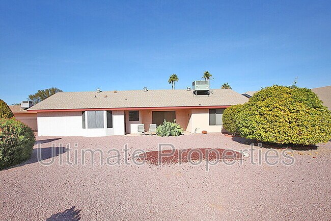 Building Photo - 14735 W Buttonwood Dr