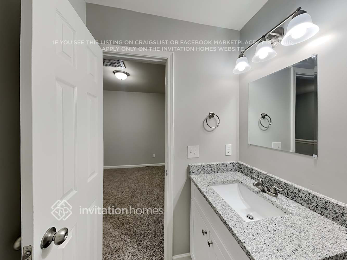 Building Photo - 6121 Fazenda Drive