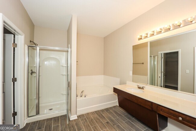 Building Photo - 11415 Kilpatrick Ln