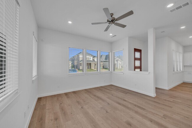 Building Photo - 3244 Loam Ln