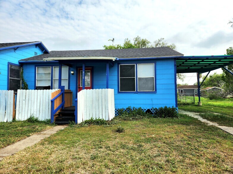 Building Photo - 810 E Doddridge Ave