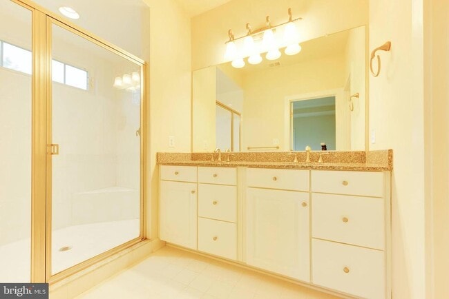 Building Photo - 5255 Stream Bank Ln