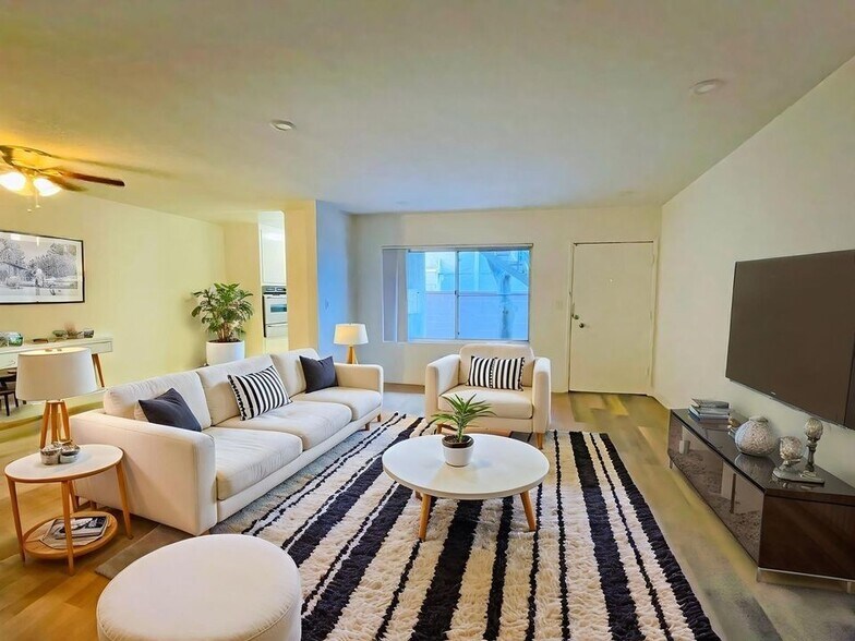 Primary Photo - 12714 Matteson Ave