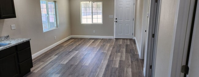 Building Photo - Newly Remodeled Mini Ranch 2 Bedroom Home *Additional RV Parking