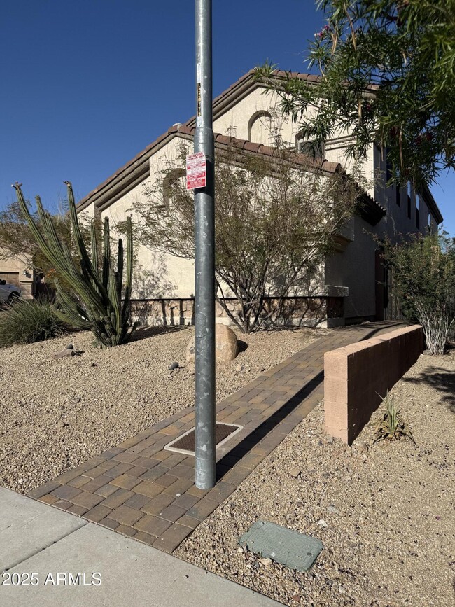 Building Photo - 26841 N 66th Dr
