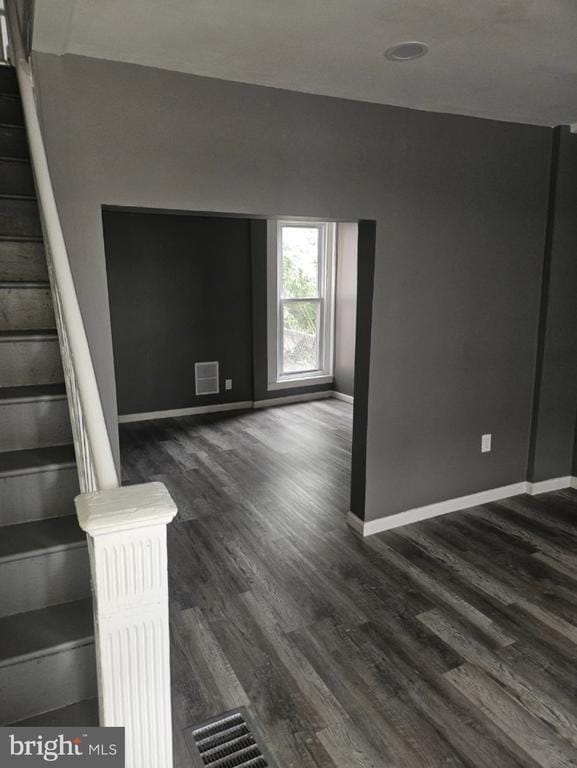 Building Photo - 5554 Crowson St