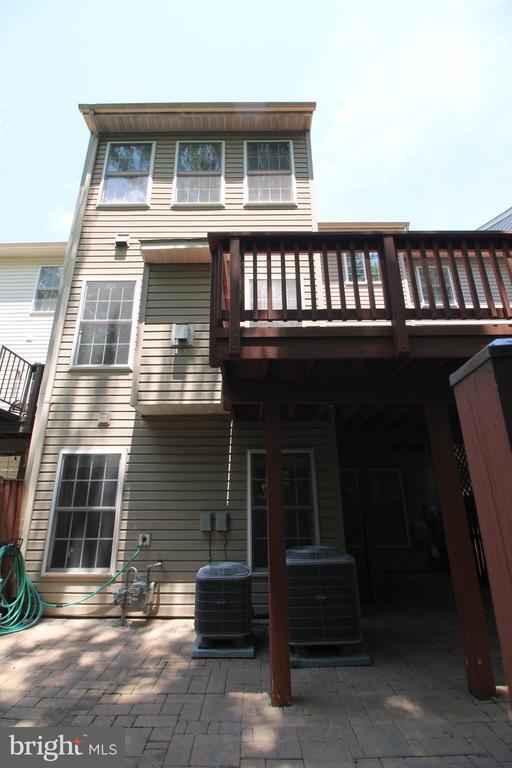 Building Photo - 3800 Elmwood Towne Way