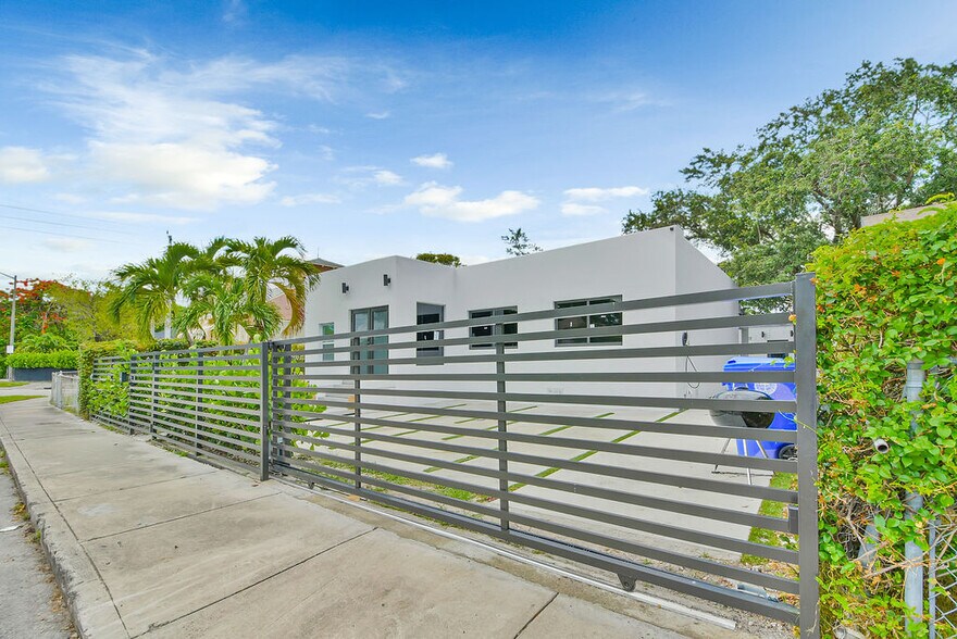 Building Photo - 85 NW 47th St