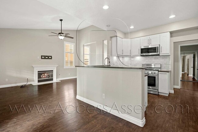 Building Photo - 3324 Willow Park Cir