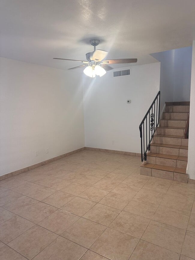 Building Photo - LARGE HOUSE WITH POOL - Located near Month...