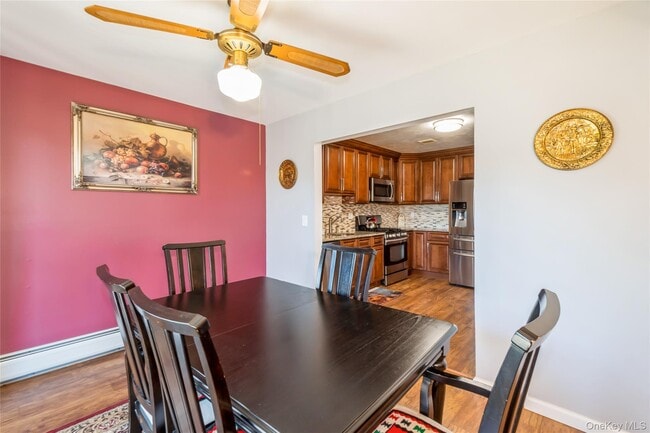 Building Photo - 138 Country Club Ln