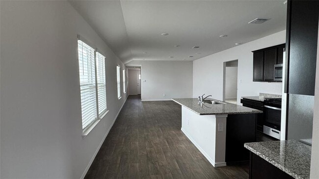 Building Photo - 408 Frogmore Lp
