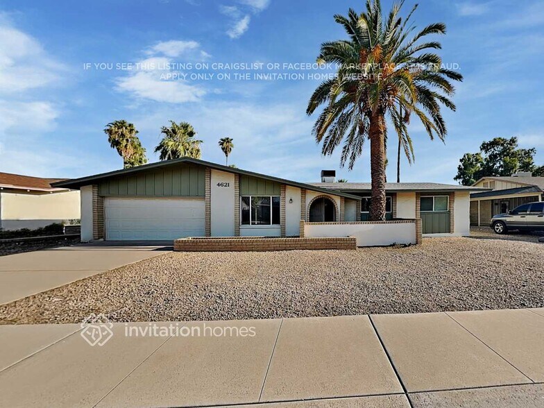 Primary Photo - 4621 W Carol Ave