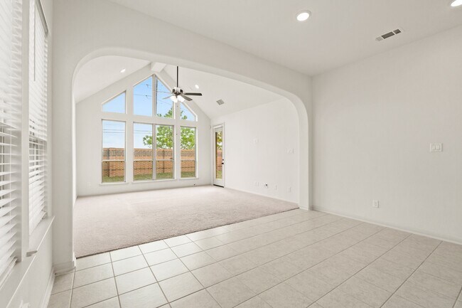 Building Photo - 6018 Bristol Spur Ln