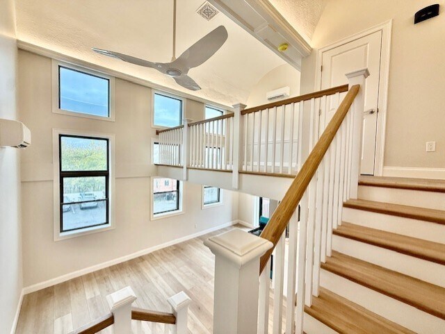 Building Photo - 220 Winthrop St