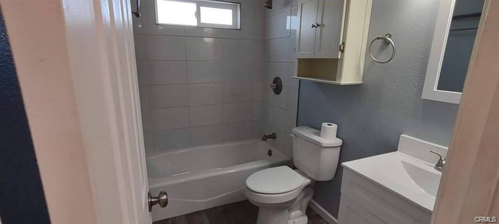 Building Photo - 170 S Palm Ave