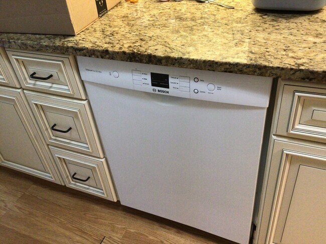 Building Photo - 15 Foundry St