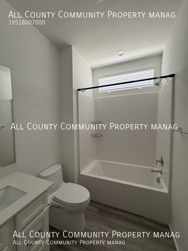 Building Photo - 33067 Muscadelle Ct
