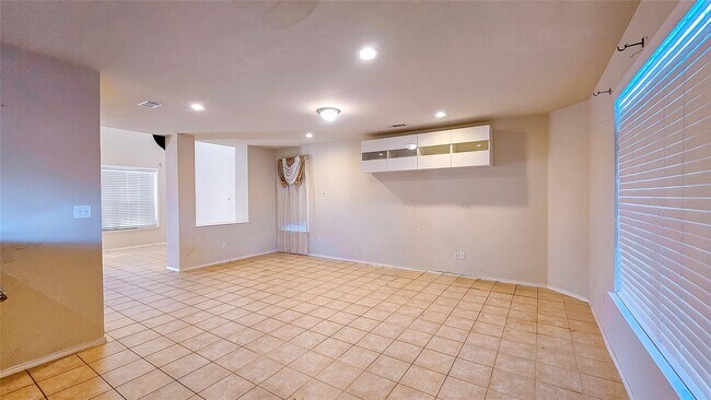 Building Photo - 6906 Big Bend Ln