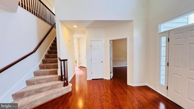 Building Photo - 9161 Lost Fields Ct