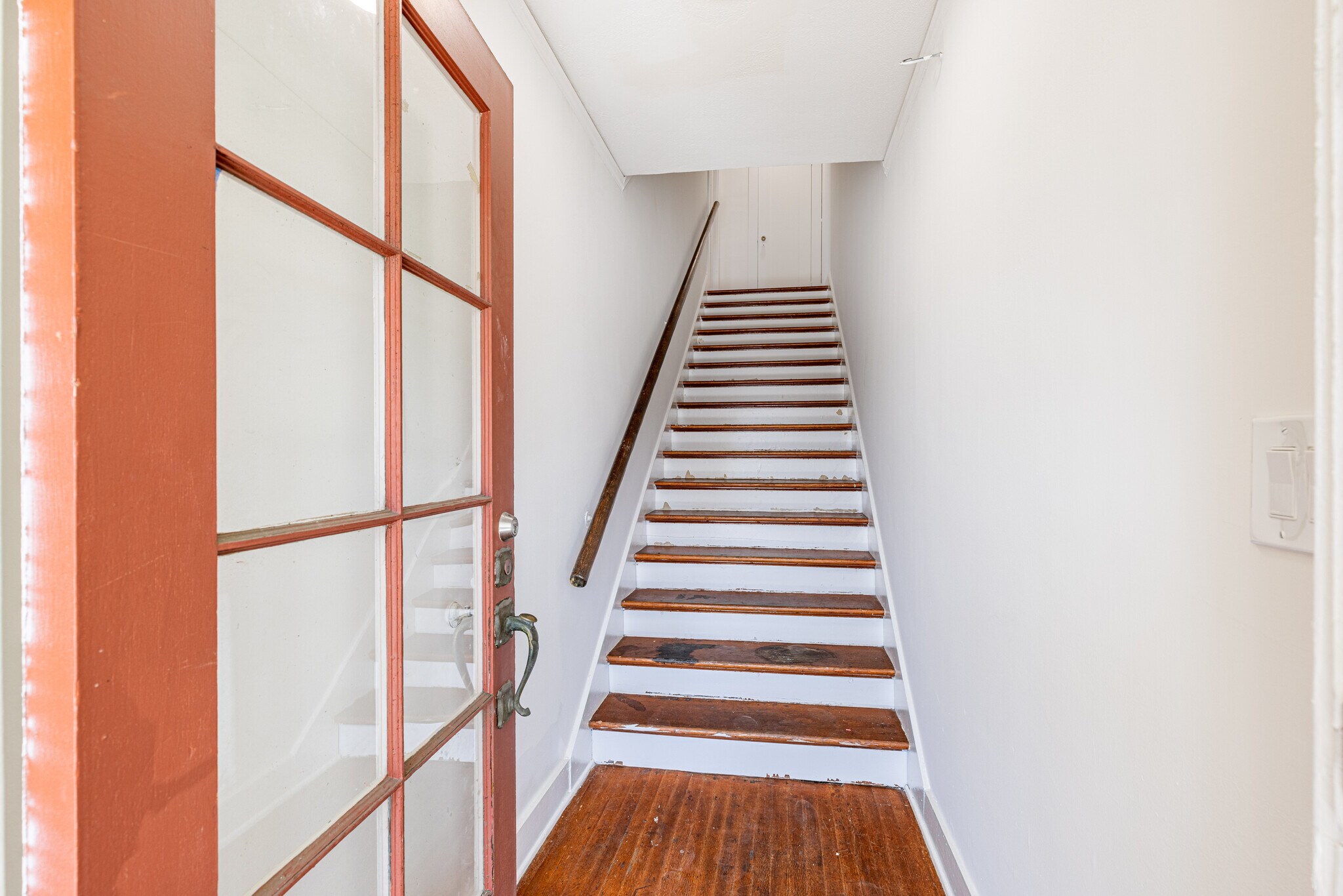 Building Photo - 232 N New Hampshire Ave