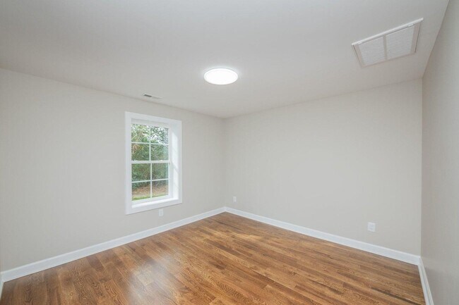 Building Photo - 1106 Morningside Dr