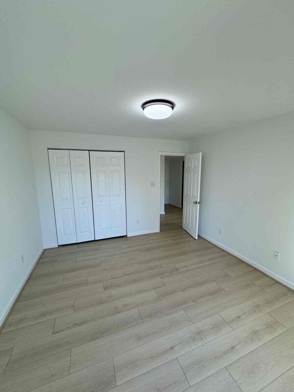 Building Photo - 3101 S Manchester St