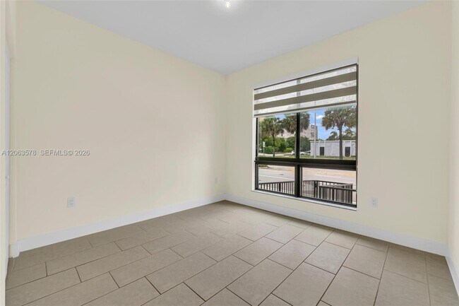 Building Photo - 8167 NW 41st St