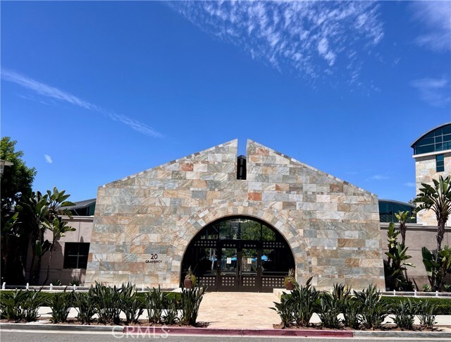 Building Photo - 1406 Rivington