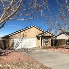 Building Photo - Beautifully Maintained Home in Pueblo West 3 Bed/2 Bath/2 Car Garage $2000/$2000