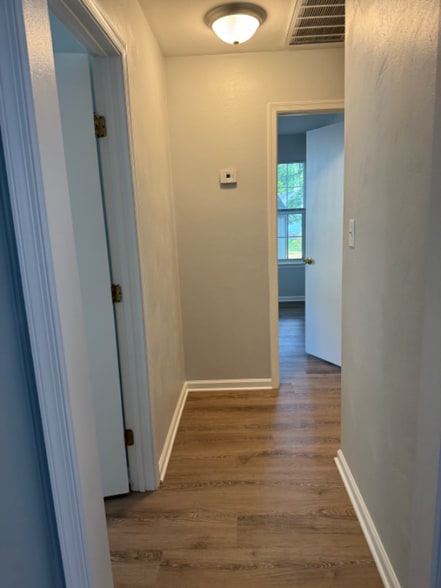 Building Photo - 107 Timberneck Arch